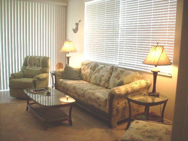 Building Photo - NEW PRICE! Venice Island 3BR/2BA 3rd Floor End Unit Condo