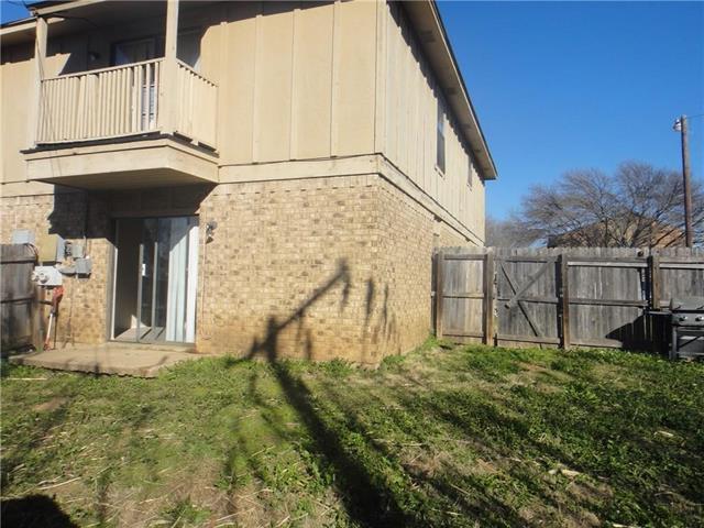 Building Photo - 504 Kings Way Dr
