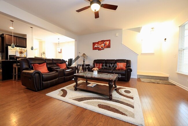 Building Photo - 2422 Memory Ridge Drive