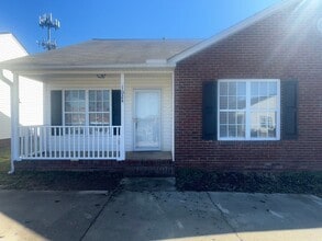Building Photo - Freshly Renovated Rock Hill Condo – 2BR/2BA