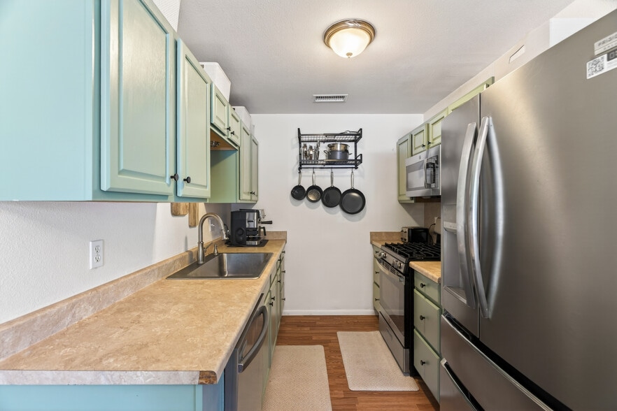 Building Photo - 2315 Galaxy Way