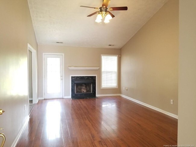 Building Photo - 210 Longleaf Pines Dr