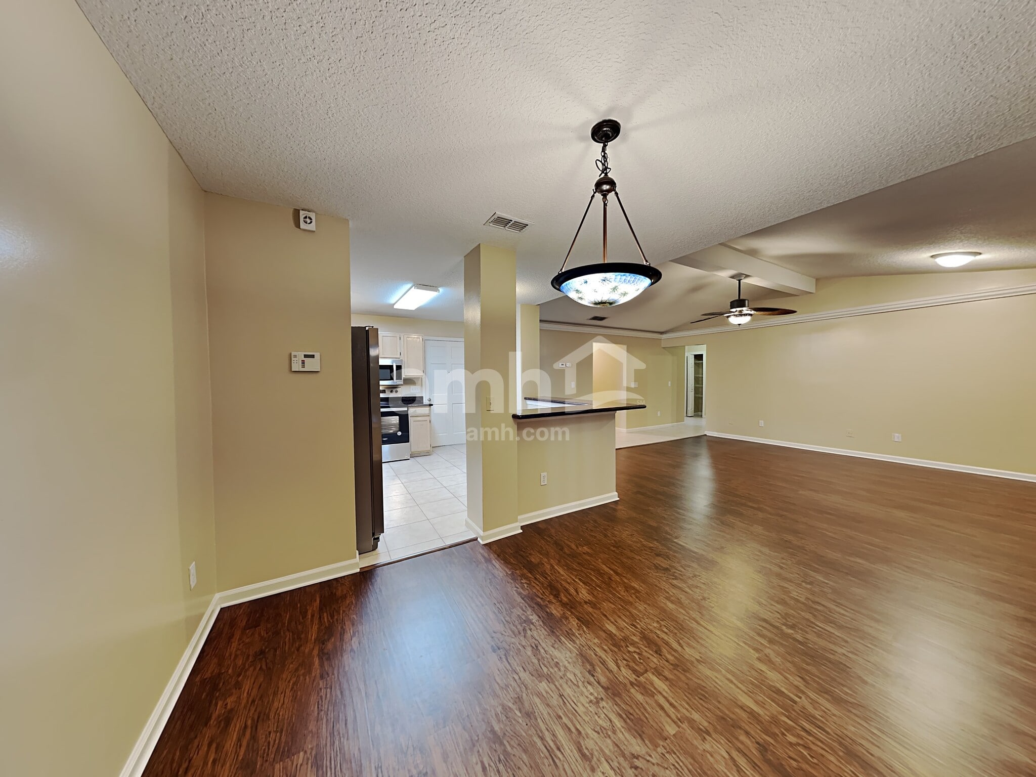 Building Photo - 7757 MacDougall Dr