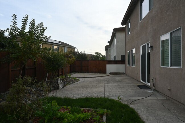 Building Photo - Resident Benefit Package Property