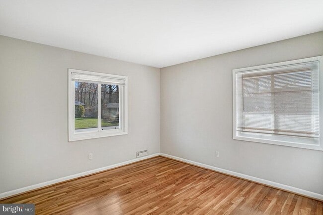 Building Photo - 4304 San Carlos Dr