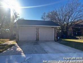 Building Photo - 14422 Watermill