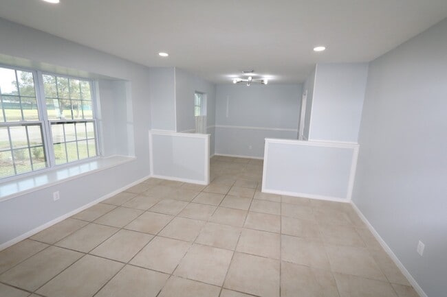 Building Photo - 12615 Huntington Venture Dr