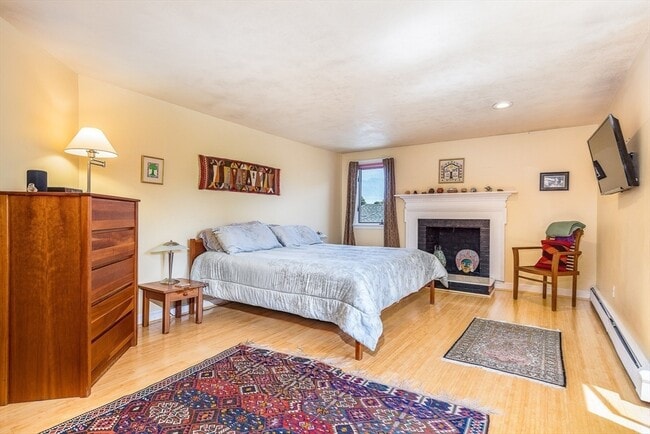 Building Photo - 8 Jackson Rd