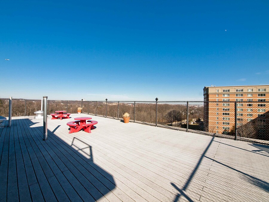 Top floor - 2030 N. Adams Street