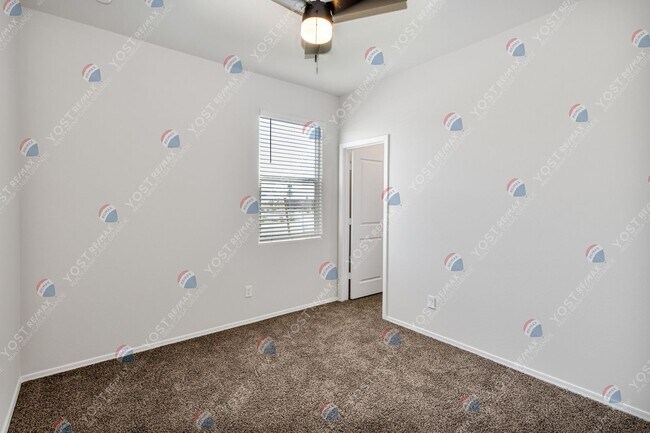 Building Photo - Cozy home in Gila Buttes!