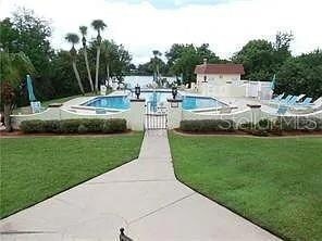 Building Photo - 2055 S Floral Ave