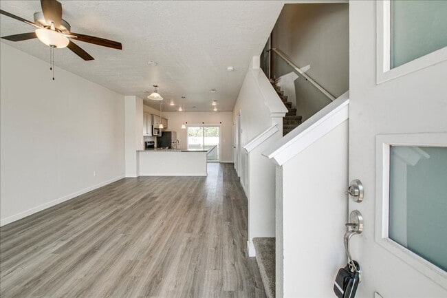 Building Photo - Townhome 2 bed / 2.5 bath in Boise!