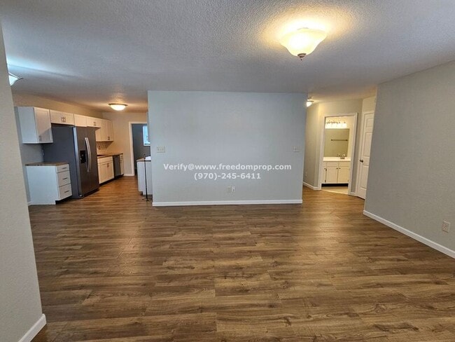 Building Photo - 455 David Ct