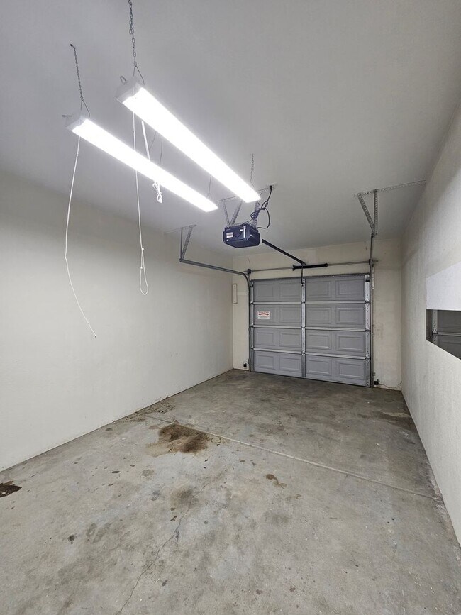 Building Photo - 7020 Landis Ave