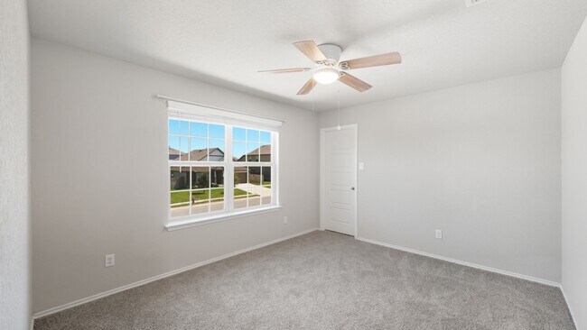 Building Photo - 534 Candor Stone