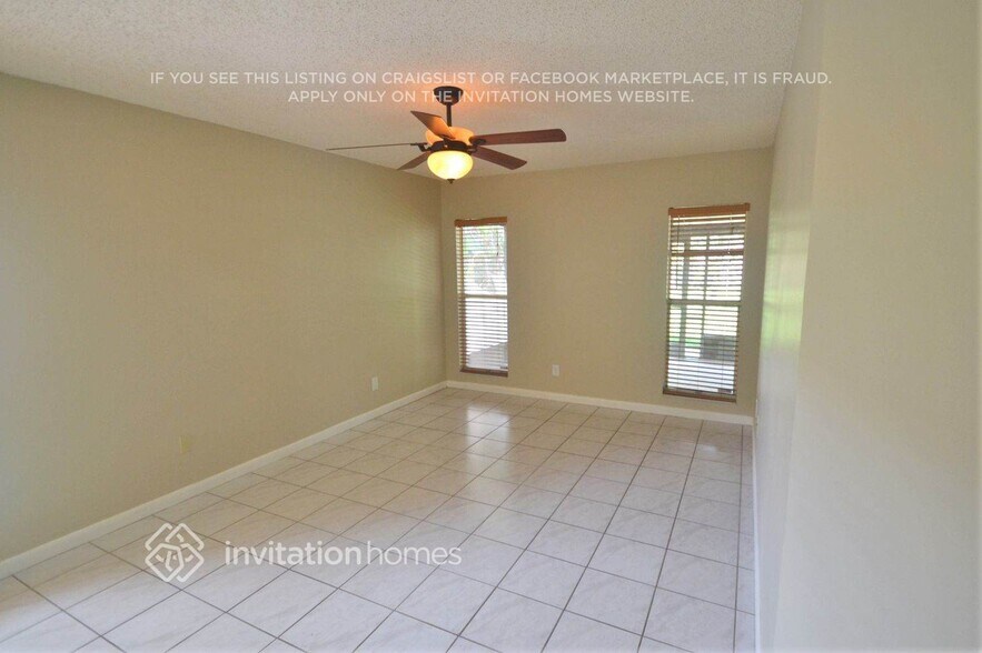 Building Photo - 1624 Carter Oaks Dr