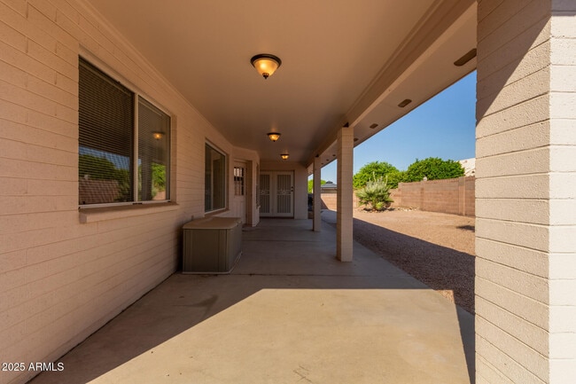 Building Photo - 8260 E Nopal Ave