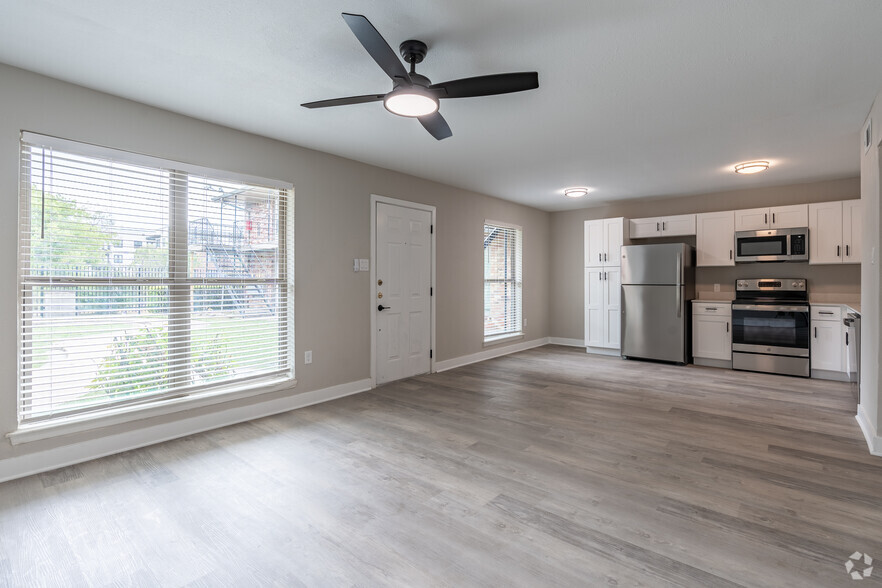 2BD, 1BA - Venice Lofts