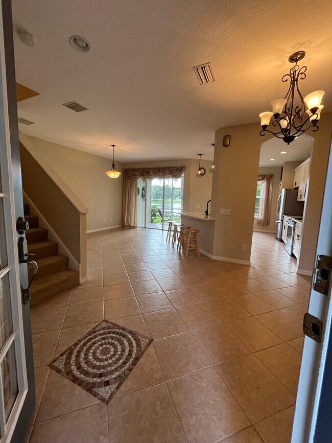 Building Photo - 14467 Mirabelle Vista Cir