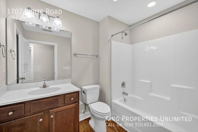 Building Photo - 1707 White Rd