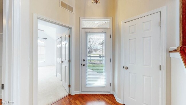 Building Photo - 4586 Creekside Dr