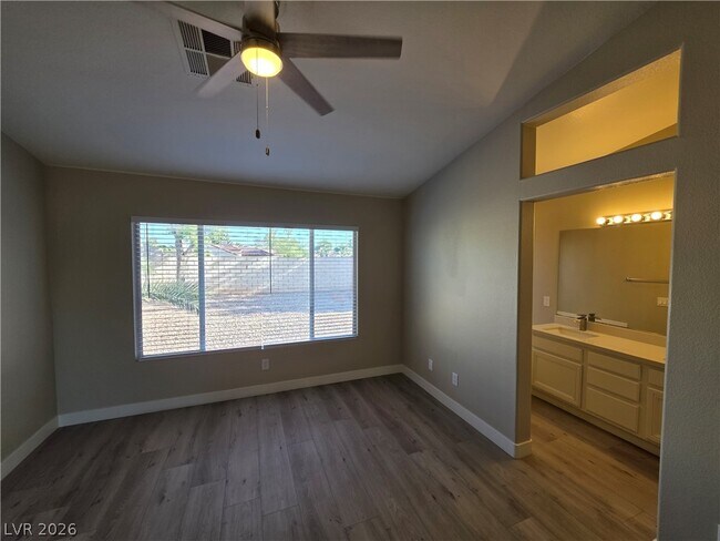 Building Photo - 626 Palmwood Ln