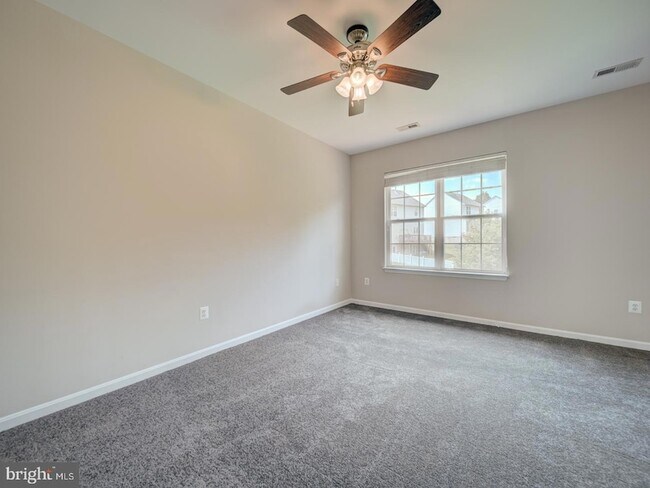 Building Photo - 6311 Hot Spring Ln