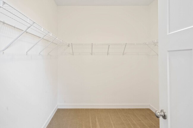 Building Photo - 22395 Arbor Cir
