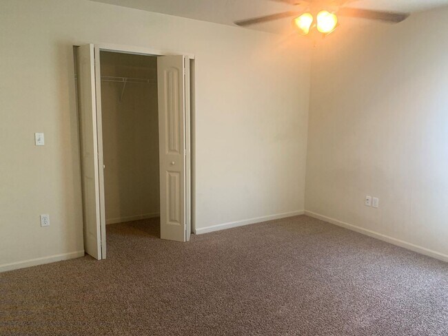 Building Photo - 6531-MF2-E2