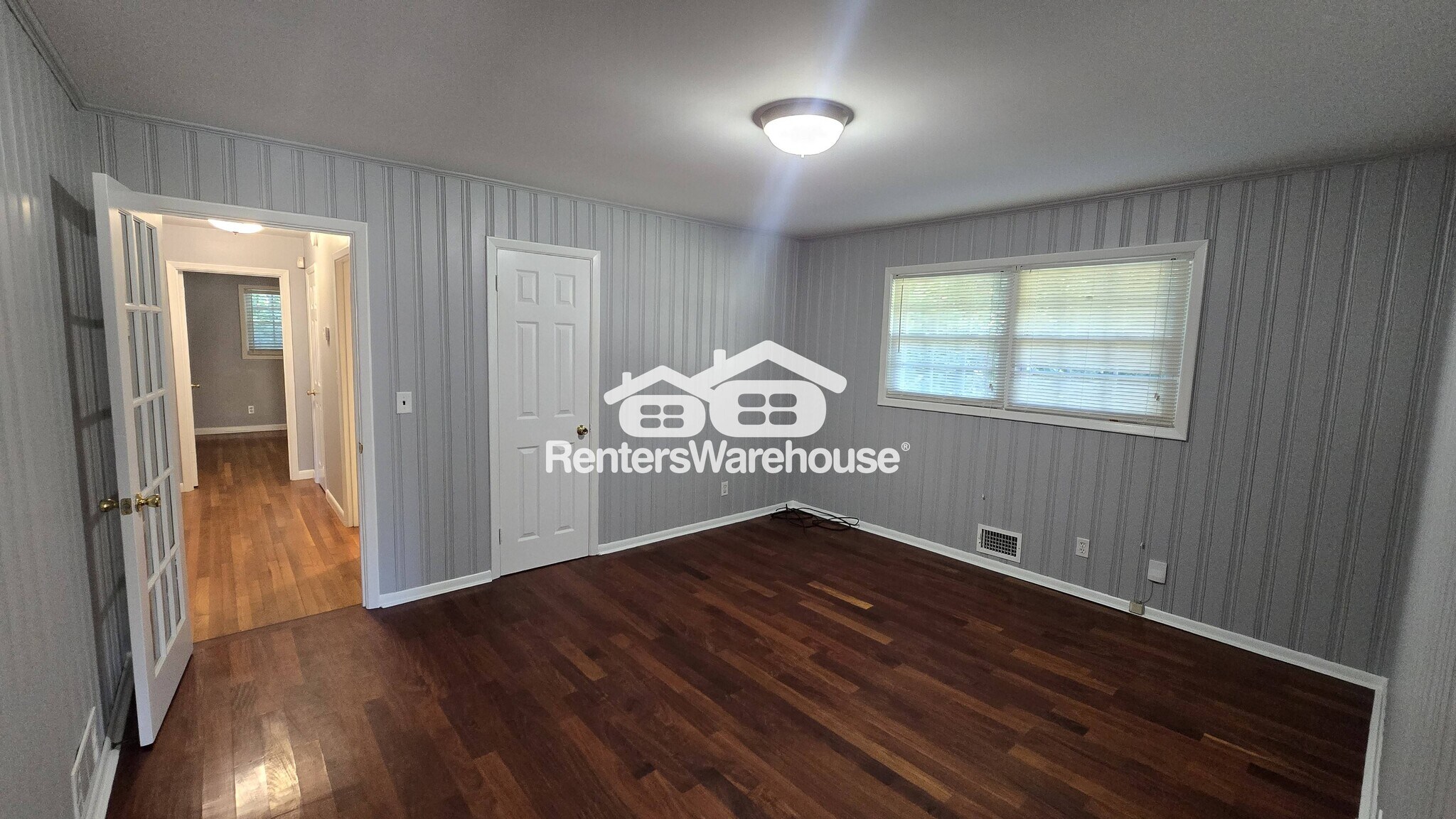 Building Photo - 1305 Panola Rd