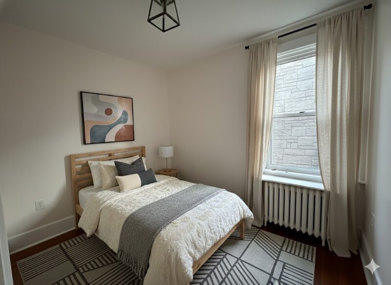 Building Photo - 1027 Farragut St