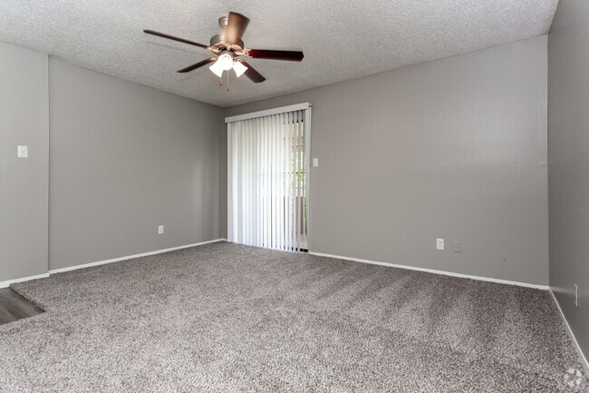3BR,2BA-1360SF - Sedona Hills