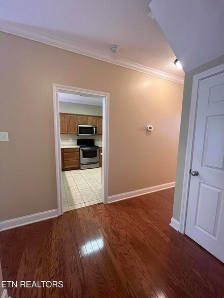 Building Photo - 5408 Oak Harbor Ln