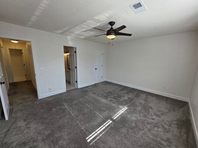 Building Photo - 1771 Defoor Ave NW