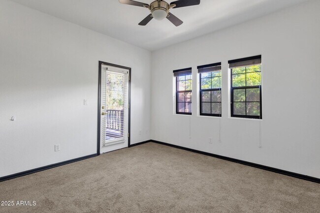 Building Photo - 12438 N Saguaro Blvd