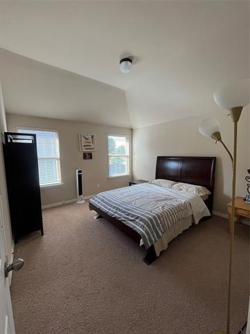 Building Photo - 2117 Willard Dr