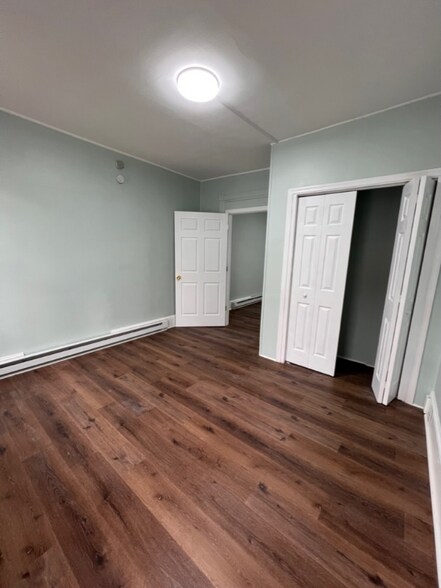 Building Photo - 32 S 14th St