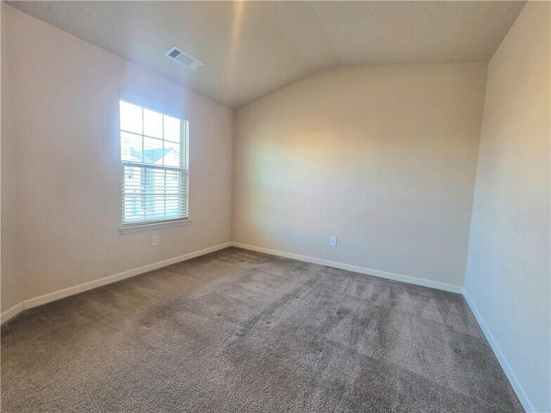 Building Photo - 3514 Brockenhurst Dr