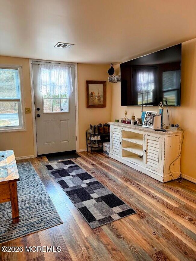 Building Photo - 115 Bay Pkwy