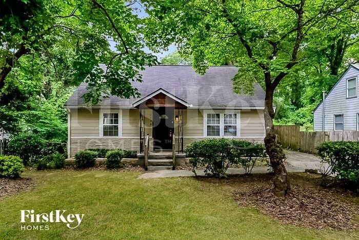 Primary Photo - 2138 Pinehurst Dr