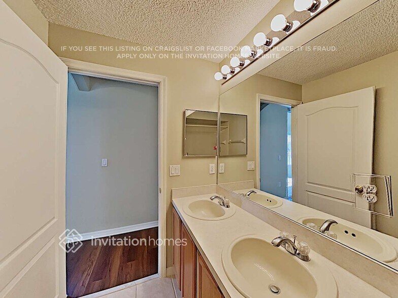 Building Photo - 92 Spring Glen Dr