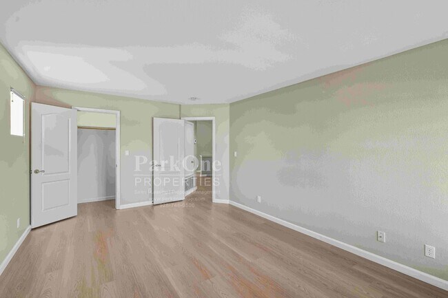 Building Photo - Beautiful Home in Peacock Creek