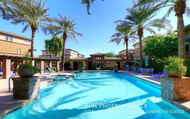 Building Photo - 17850 N 68th St