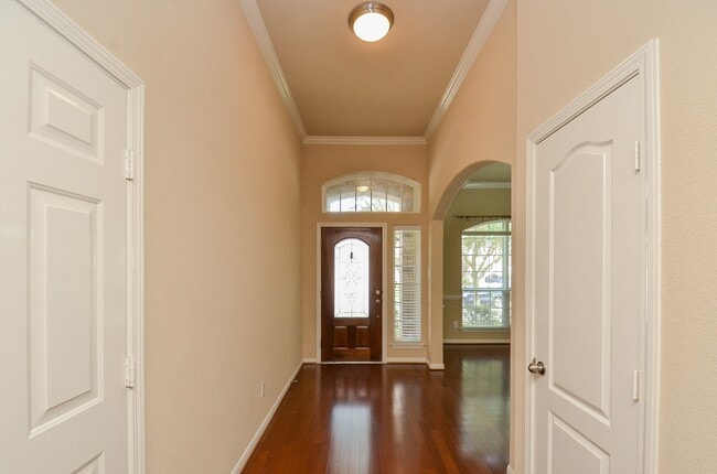 Building Photo - 6022 Preserve Ln