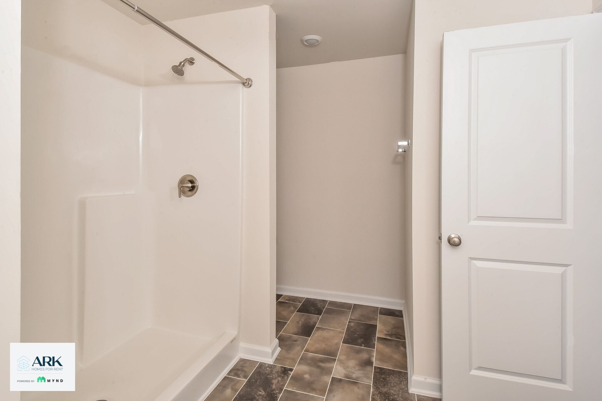 Building Photo - 307 Longstone Ct