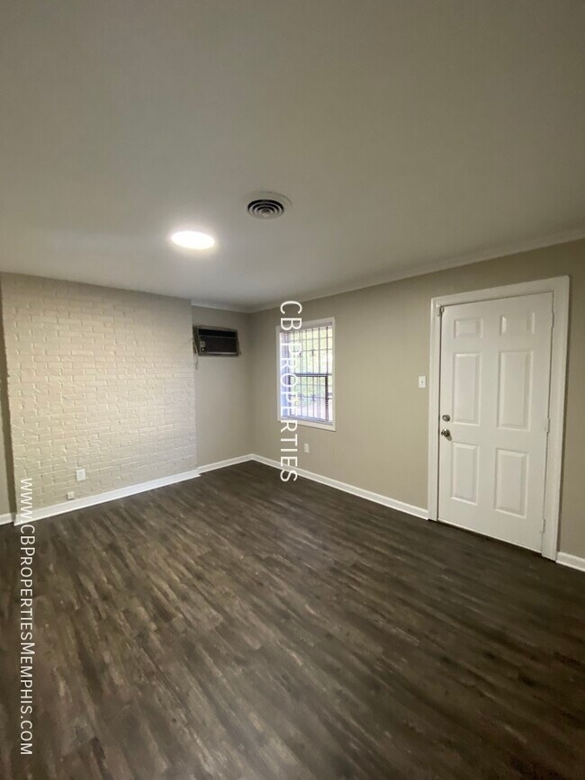 Building Photo - 4521 Aldridge Dr
