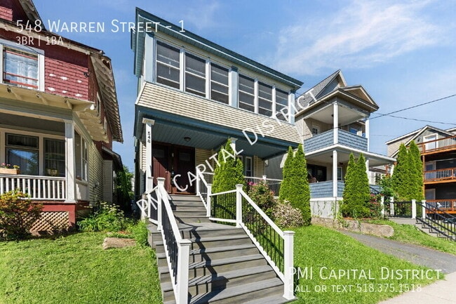Building Photo - 548 Warren St