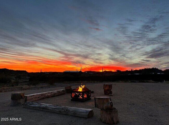 Building Photo - 48126 N Coyote Pass Rd