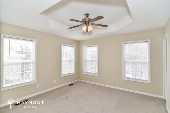 Building Photo - 1018 Granny White Rd