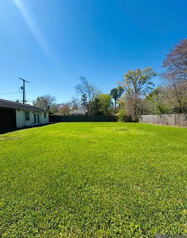 Building Photo - 376 Croydon Ave